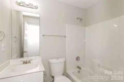 Bath - 104 Lenox Ln, Monroe, NC 28110 photo 1 of 2
