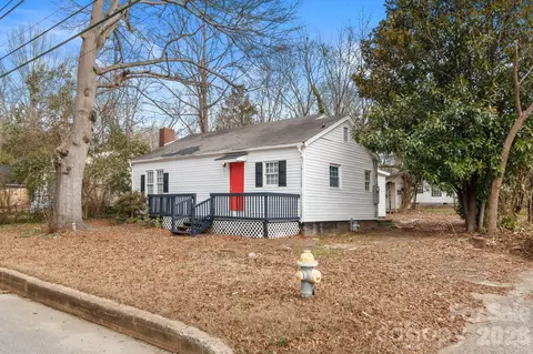 411 S Thompson St, Shelby, NC 28150