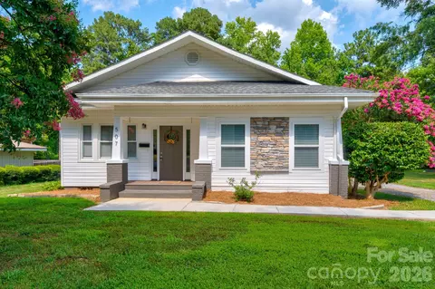 507 S Elm St, Cherryville, NC 28021