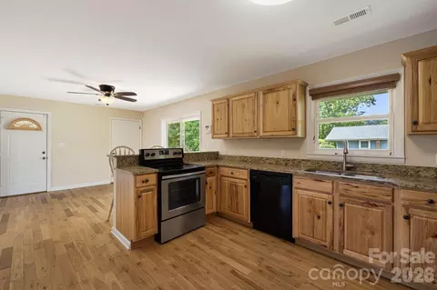 490 Ecusta Rd, Brevard, NC 28712 photo 12