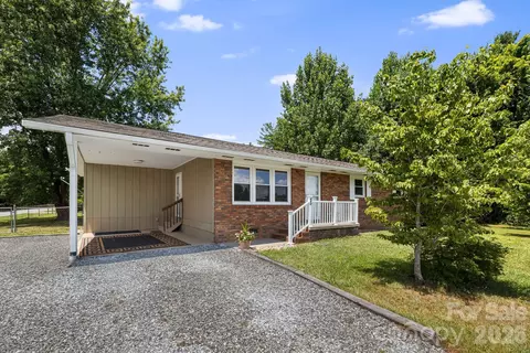 490 Ecusta Rd, Brevard, NC 28712 photo 3