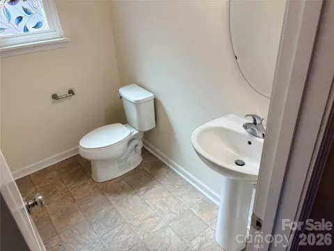 305 Sandy Spring Ln, Clover, SC 29710 photo 4