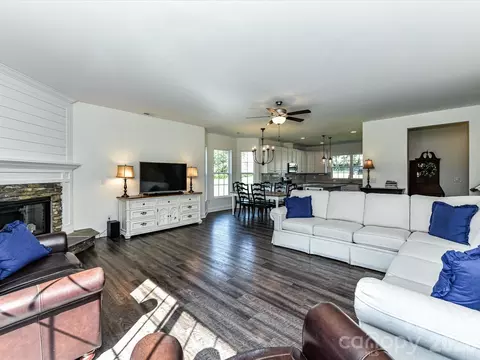 Living - 5912 Sikes Mill Rd, Monroe, NC 28110 photo 3 of 4