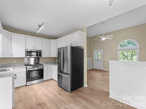 Kitchen - 66 Hyde Ave, Tryon, NC 28782 photo 1 of 4