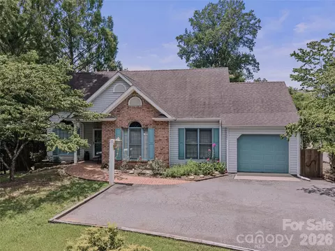 Exterior - 66 Hyde Ave, Tryon, NC 28782 photo 2 of 5