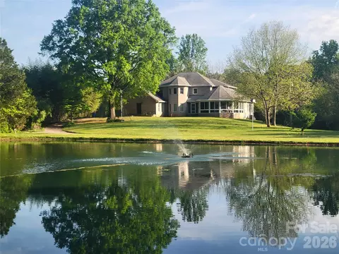 176 Eeb Ln, Statesville, NC 28625
