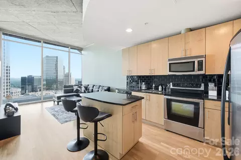 210 N Church St, Charlotte, NC 28202