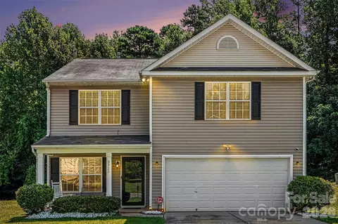 8920 Red Clay Ln, Charlotte, NC 28269