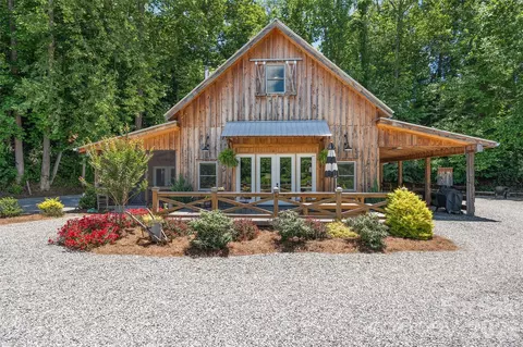 258 Vance St, Waynesville, NC 28786