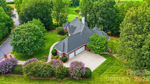 View/Area - 3745 Pinecrest Ne Dr NE, Hickory, NC 28601 photo 1 of 1
