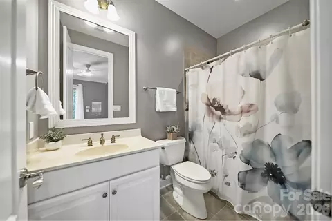 Bath - 3745 Pinecrest Ne Dr NE, Hickory, NC 28601 photo 5 of 5