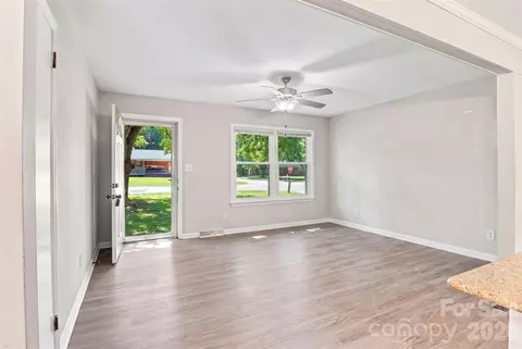 Living - 209 Azalea Rd, Lancaster, SC 29720 photo 4 of 6