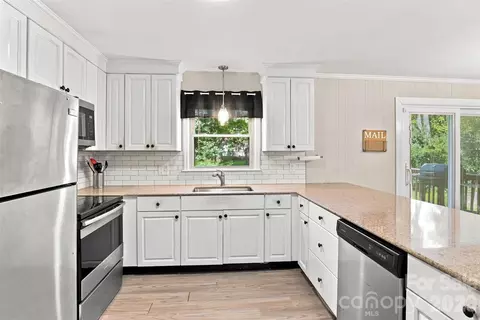 Kitchen - 209 Azalea Rd, Lancaster, SC 29720 photo 2 of 4