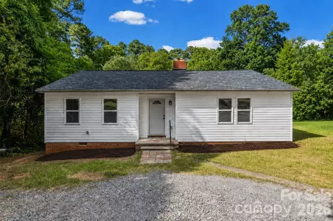 725 Forest Dr, Rock Hill, SC 29730