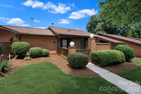 1349 Radio Rd, Statesville, NC 28625