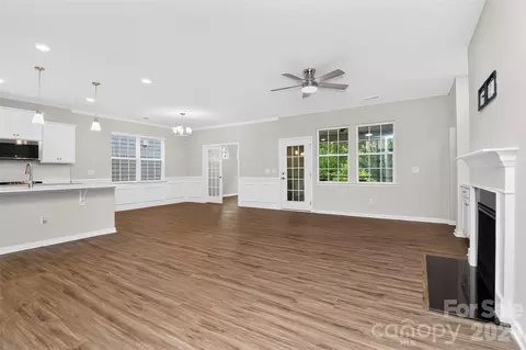 Living - 3130 Windhaven Ln, Tega Cay, SC 29708 photo 2 of 5