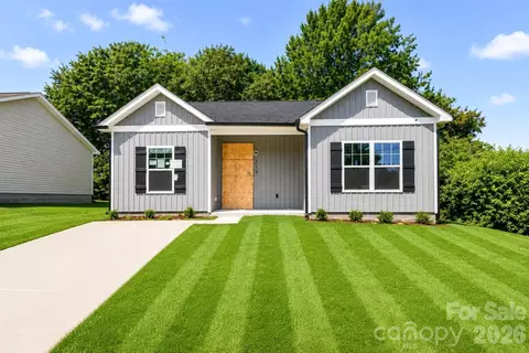 219 N Scruggs St, Gastonia, NC 28052