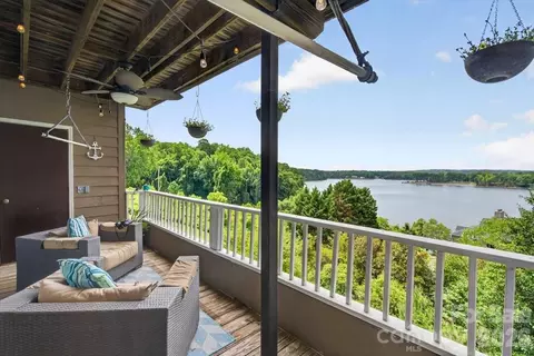9709 Emerald Point 8 Dr #8, Charlotte, NC 28278