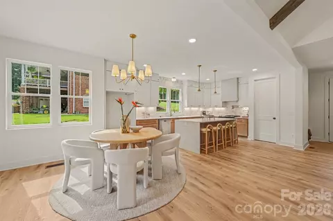 Dining - 401 7th Ne St NE, Conover, NC 28613 photo 2 of 2
