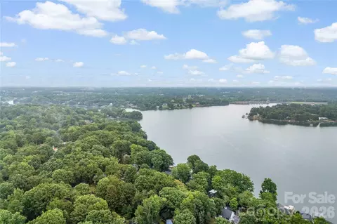View/Area - 2087 Marquesas Ave, Tega Cay, SC 29708 photo 4 of 5