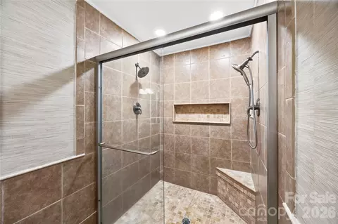 Bath - 2087 Marquesas Ave, Tega Cay, SC 29708 photo 2 of 3