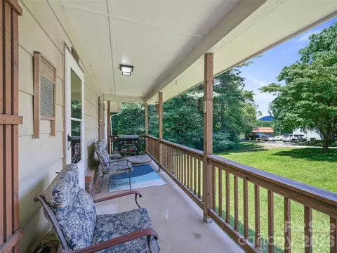 Exterior - 115 Hollifield St, Spruce Pine, NC 28777 photo 5 of 5