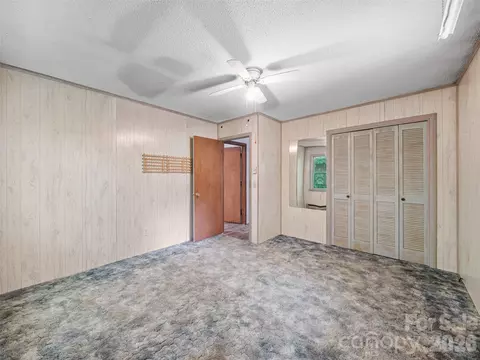Bedroom - 115 Hollifield St, Spruce Pine, NC 28777 photo 2 of 6