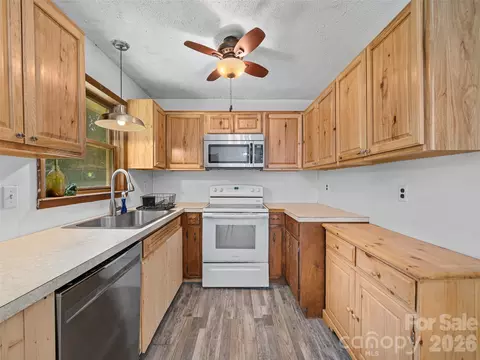 Kitchen - 115 Hollifield St, Spruce Pine, NC 28777 photo 1 of 1