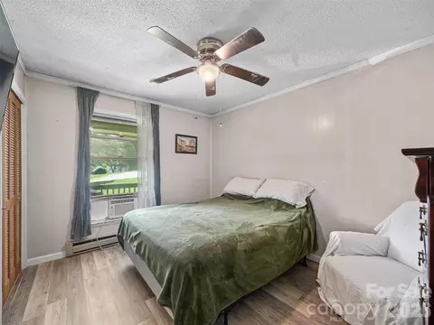 Bedroom - 115 Hollifield St, Spruce Pine, NC 28777 photo 5 of 6