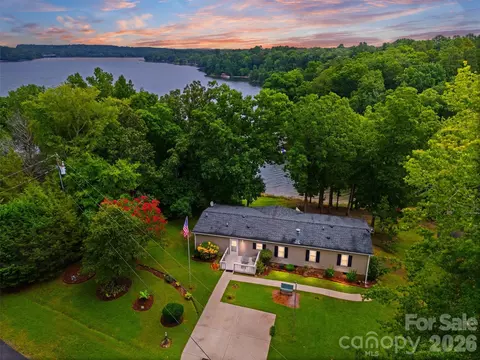 2071 Chameleon 156 Rd #156, York, SC 29745