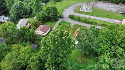 207 Mill St, Morganton, NC 28655 photo 17