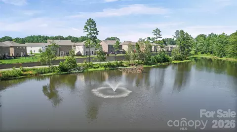 8133 Whitegrove Rd, Charlotte, NC 28227
