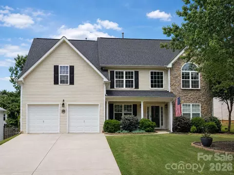 131 Elba Dr, Mooresville, NC 28115