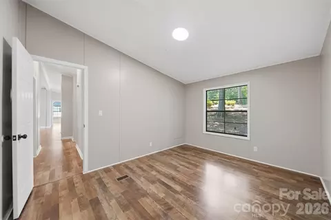 4944 Largo Ct, Conover, NC 28613 photo 28