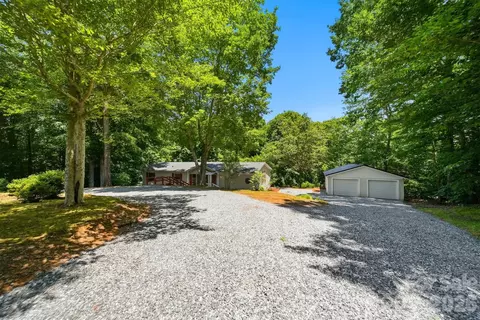 4944 Largo Ct, Conover, NC 28613 photo 37