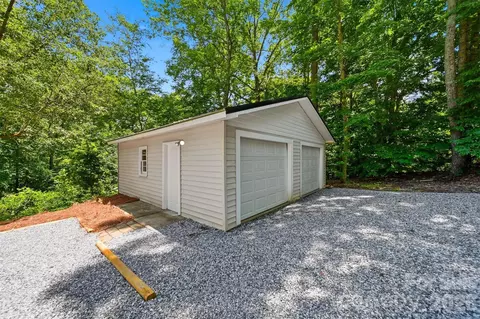 4944 Largo Ct, Conover, NC 28613 photo 35