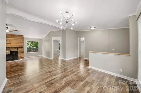 4944 Largo Ct, Conover, NC 28613 photo 9