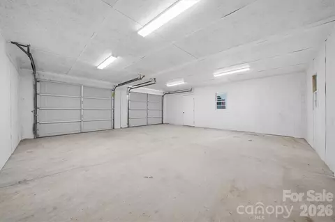 4944 Largo Ct, Conover, NC 28613 photo 36