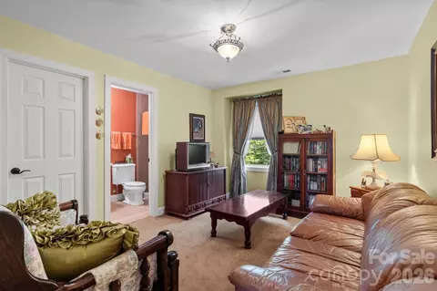 Bedroom - 100 Crestgrove Dr, Flat Rock, NC 28731 photo 3 of 4
