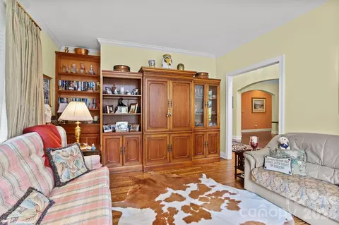 Living - 100 Crestgrove Dr, Flat Rock, NC 28731 photo 1 of 2