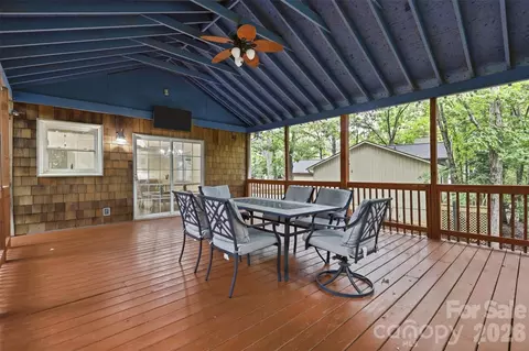Exterior - 2019 Marquesas Ave, Fort Mill, SC 29708 photo 2 of 2