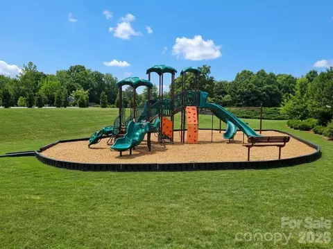 View/Area - 4526 Dover Ct, Denver, NC 28037 photo 9 of 9