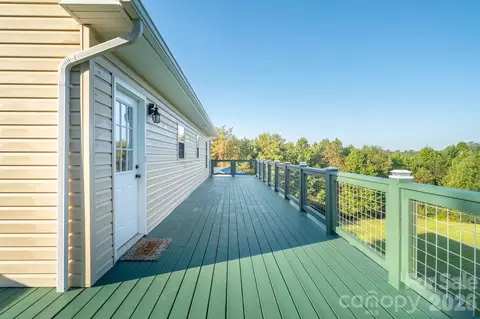 Exterior - 1260 Star Ln, Morganton, NC 28655 photo 3 of 4