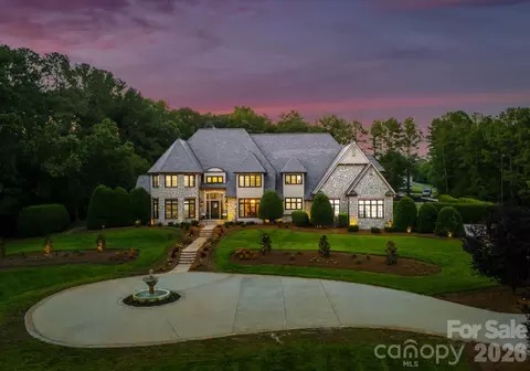 525 Lake Lynn Rd, Concord, NC 28025