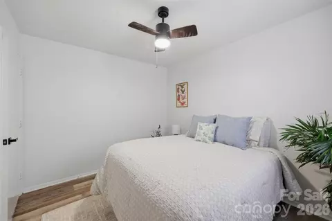 1237 Venus St, Conover, NC 28613 photo 16