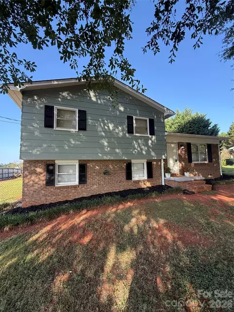 1237 Venus St, Conover, NC 28613 photo 24