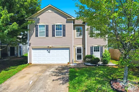 4411 Palustris Ct, Charlotte, NC 28269