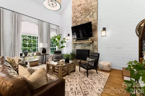 Living - 16717 Yardarm Ln, Cornelius, NC 28031 photo 1 of 1