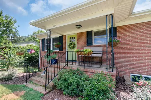 1501 Old Hickory Grove Rd, Mount Holly, NC 28120