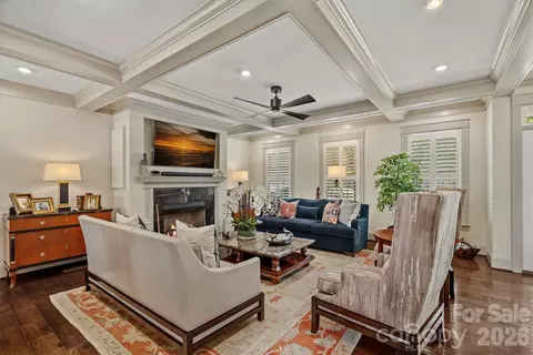 Living - 473 S Main St, Davidson, NC 28036 photo 1 of 2